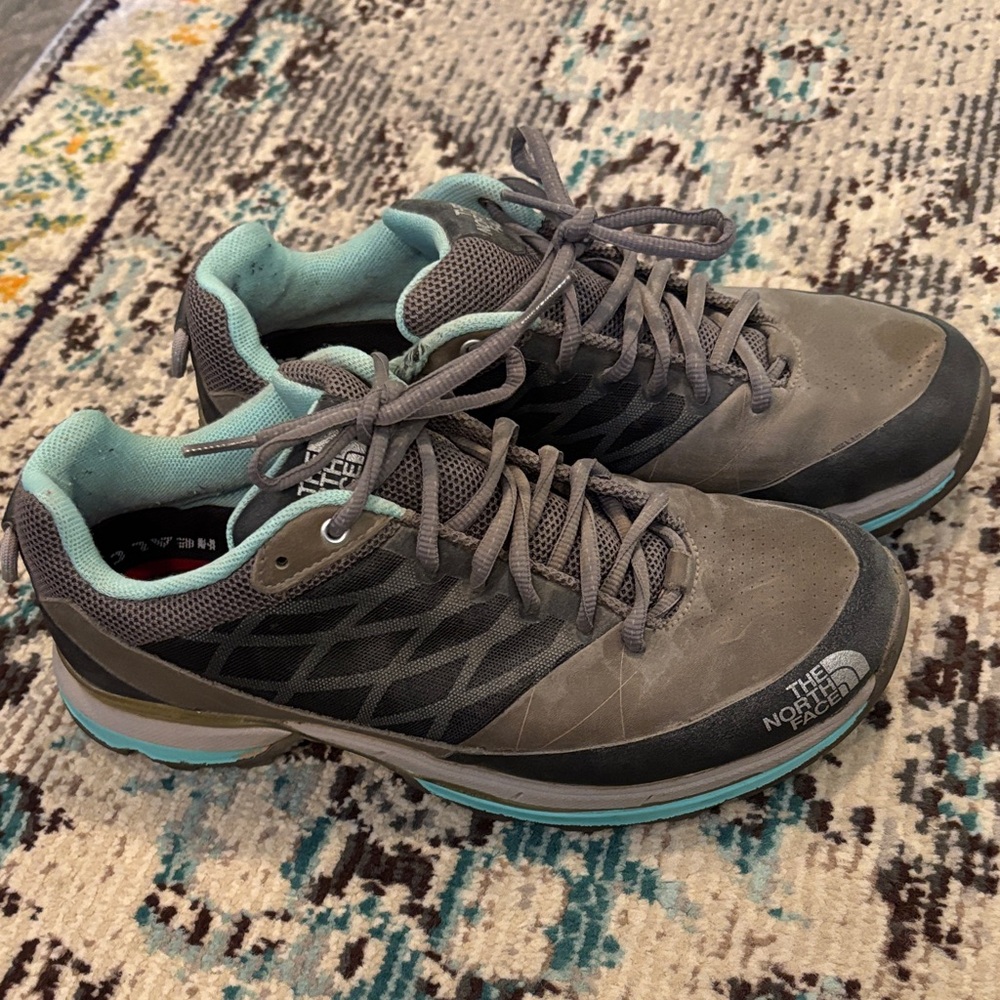 The North Face Women's Black and Teal Hiking Shoes